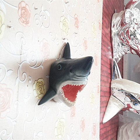 Unique Great White Shark Head Sculpture Wall Hanging Resin 3D Jaws Statue Ocean Art and Craft Ornament For Home and Bar Decor