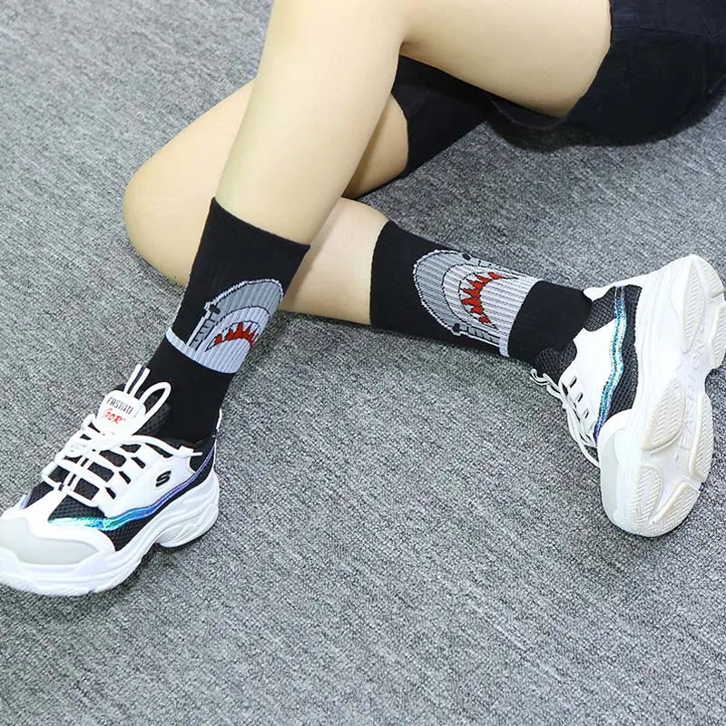 Fashion shark Hip Hop socks men long socks cartoon Hiphop Street Sport Skateboard black white crew socks