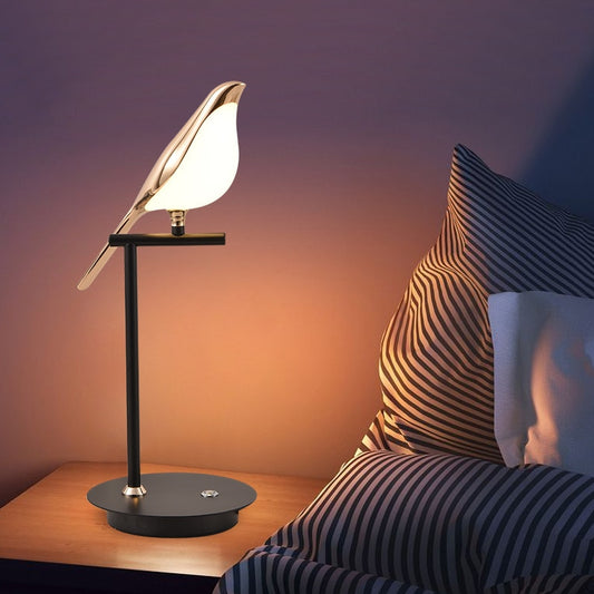 Modern Magpie Bird LED Table Lamp Creative Personality  Floor Light Parlor Bar Bedside Desk Bedroom Fixture Rotatable Home Decor